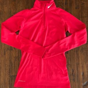 Women’s Nike Therma Fit Red Pullover